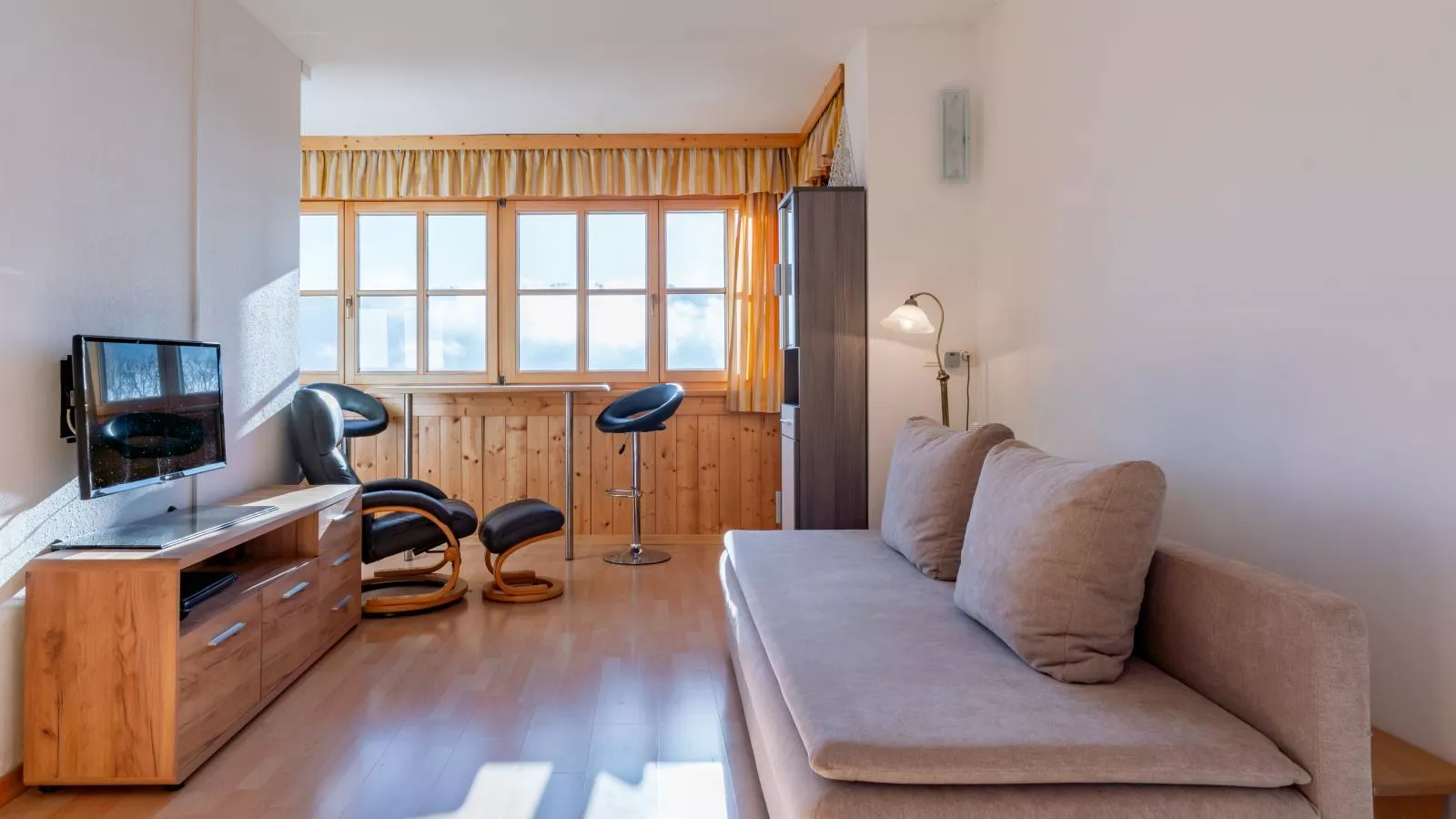 Fanningberg-Living room