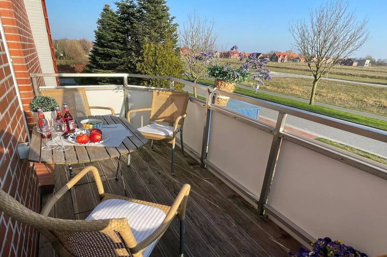 131094-Terrasse/Balkon