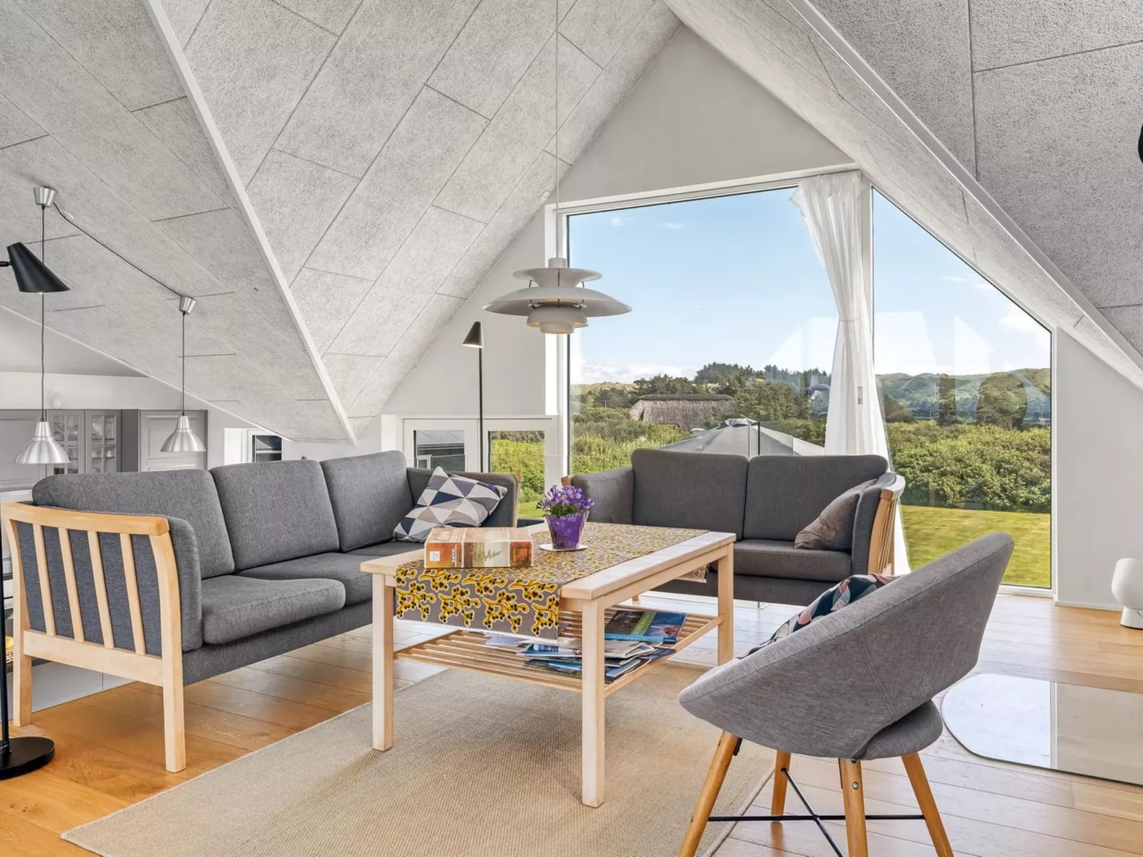 "Tekla" - 180m from the sea-Drinnen