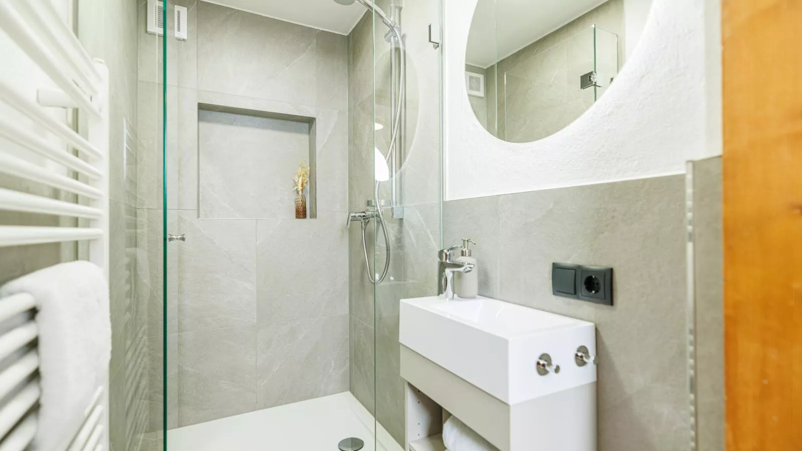 Tirola Hütte-Badezimmer