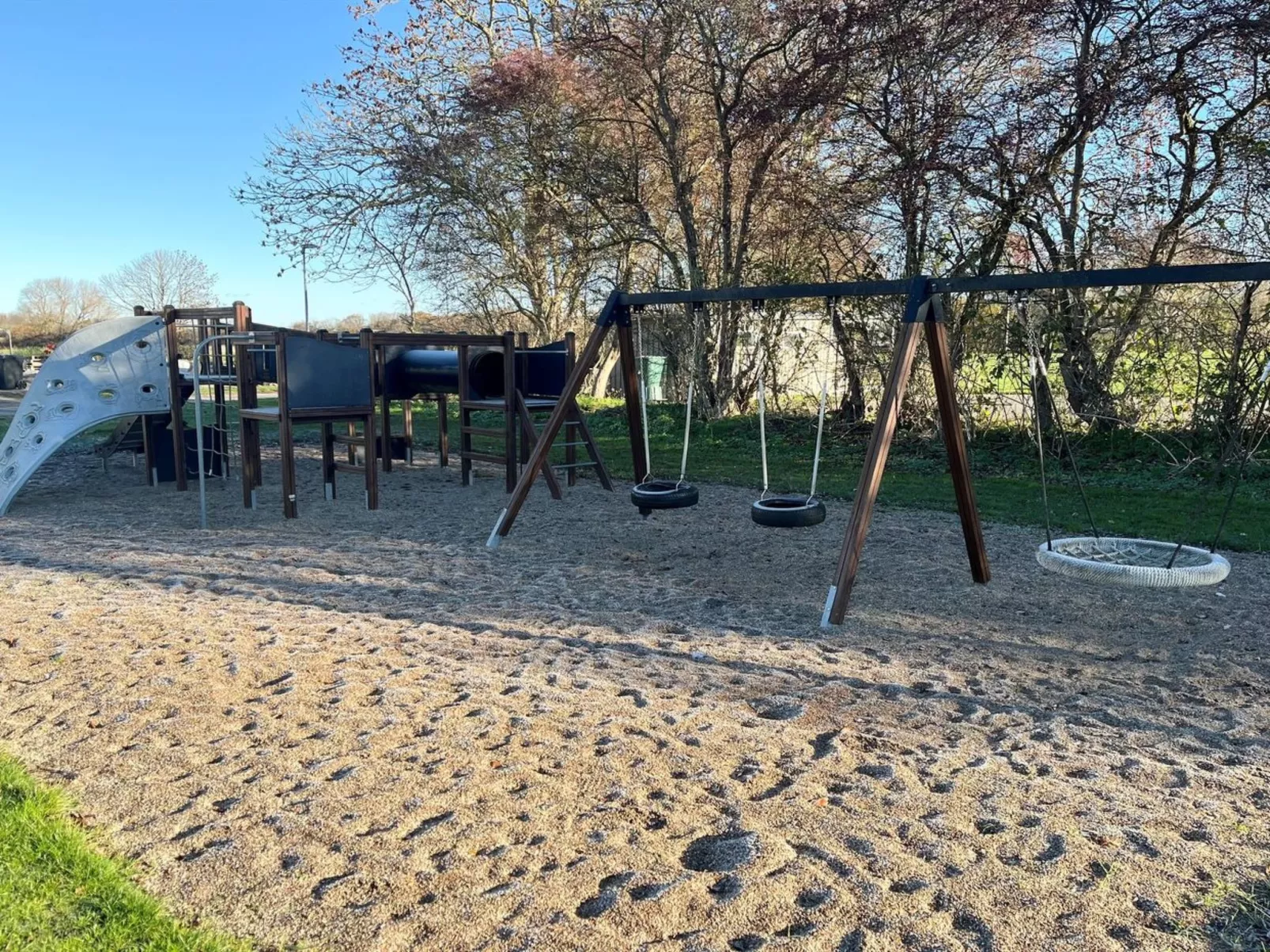 "Yorik" - 1.6km from the sea-Outside