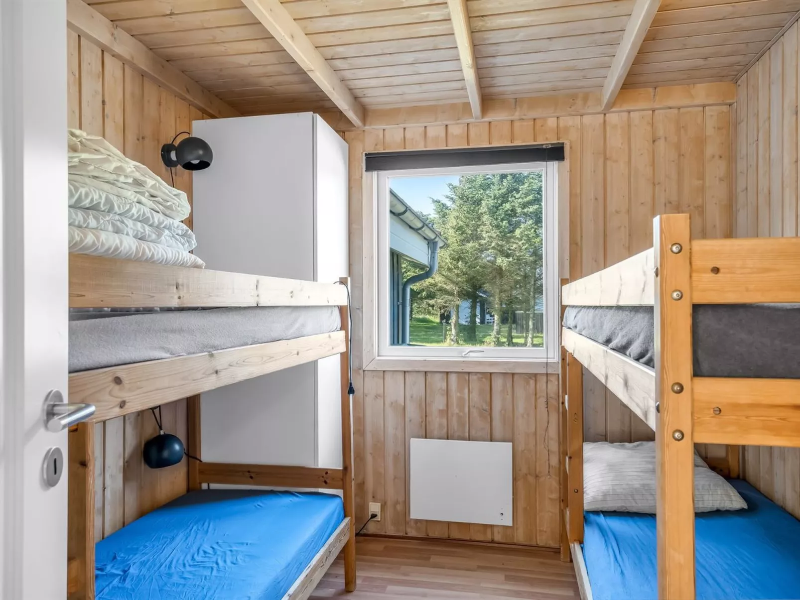 "Peder" - 700m from the sea-Inside