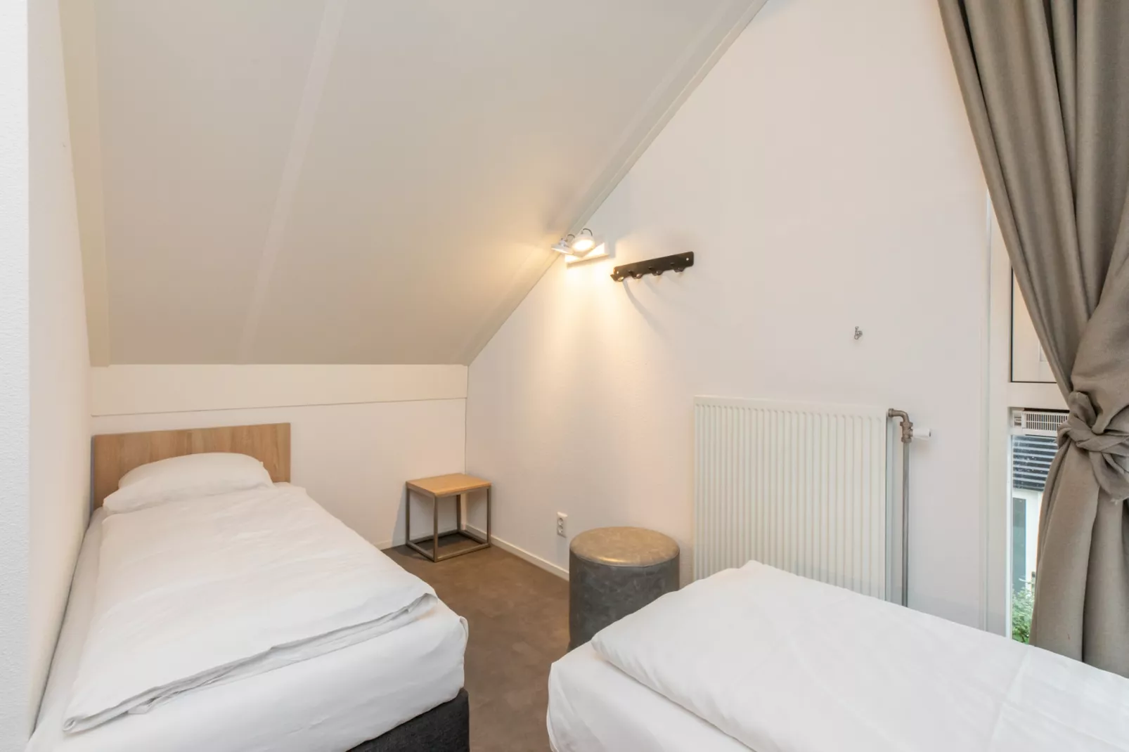 Zonnedorp 22  Holiday Home Anoes Renesse | Beach-nearby Comfort in Zeeland-Untagged