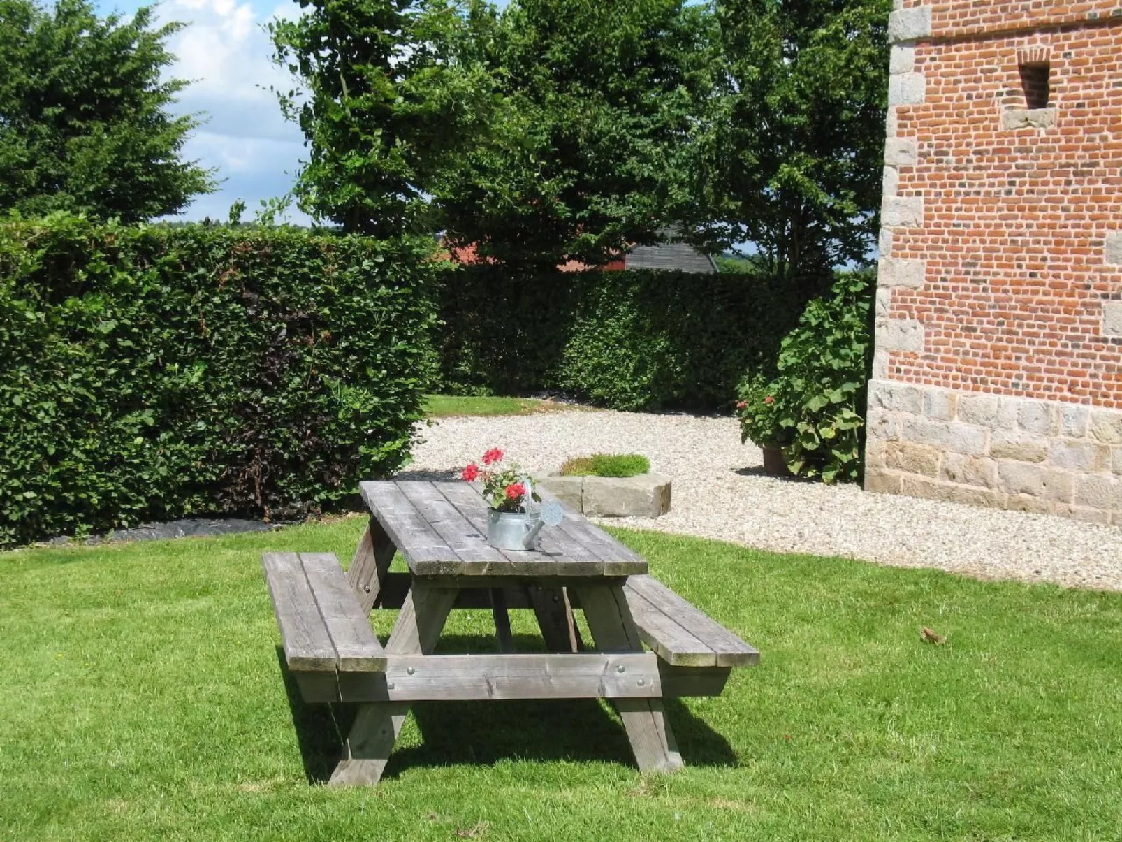 Unterkunft auf dem Bauernhof "La printanière" (Die Frühlingsfrau)-Dehors