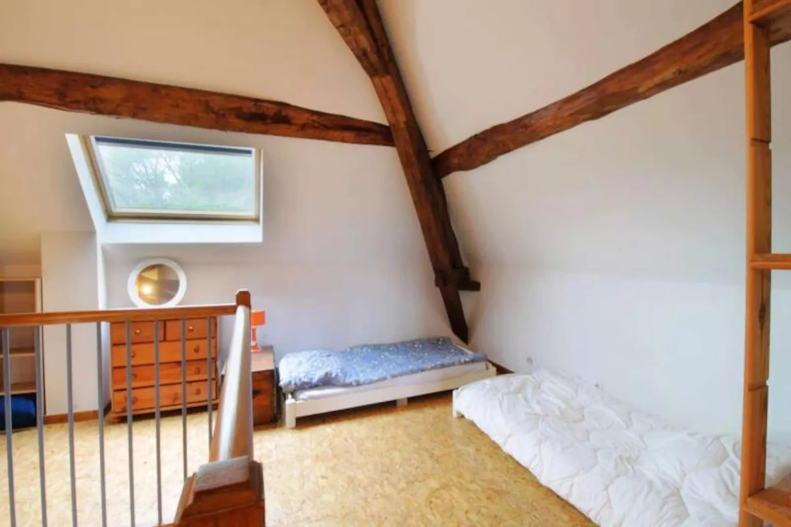 Maison De Charme Ancienne Entre Lacs Et Rh&ocirc;ne-Non tagué