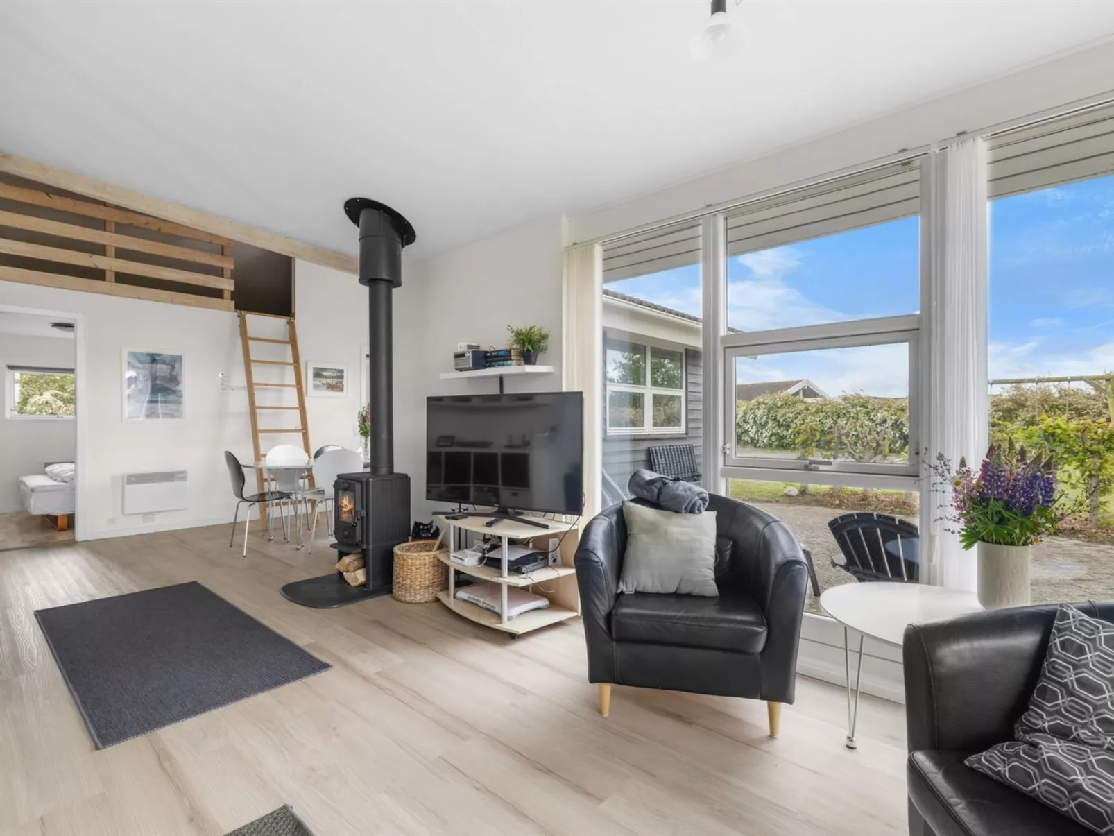 "Moa" - 350m from the sea-Drinnen