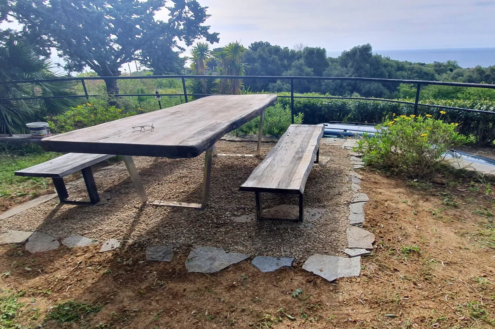 Apartment in einer charmanten Villa mit Meerblick Kreidl-Gardens in summer