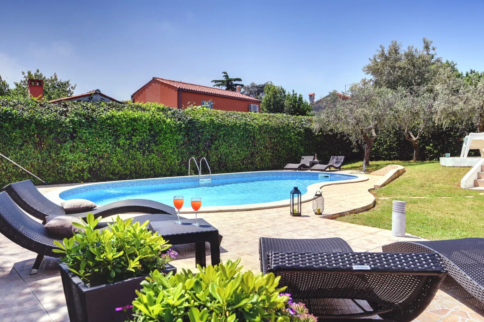 Villa Mutila-Pool