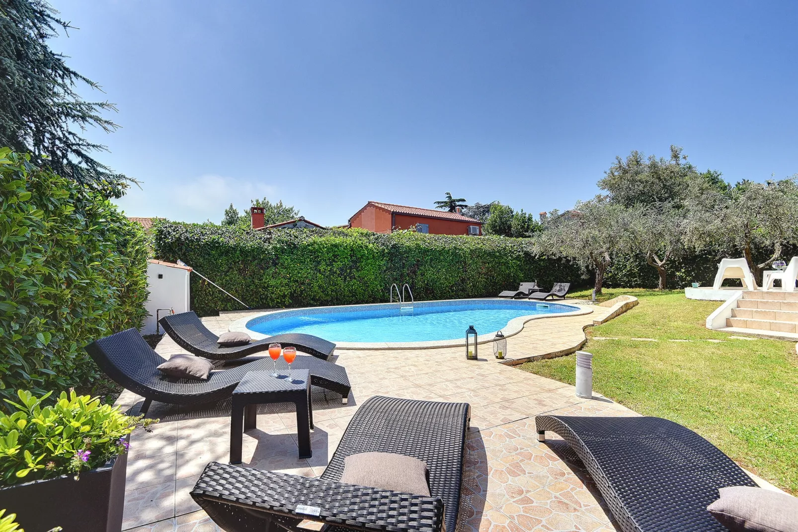 Villa Mutila-Pool