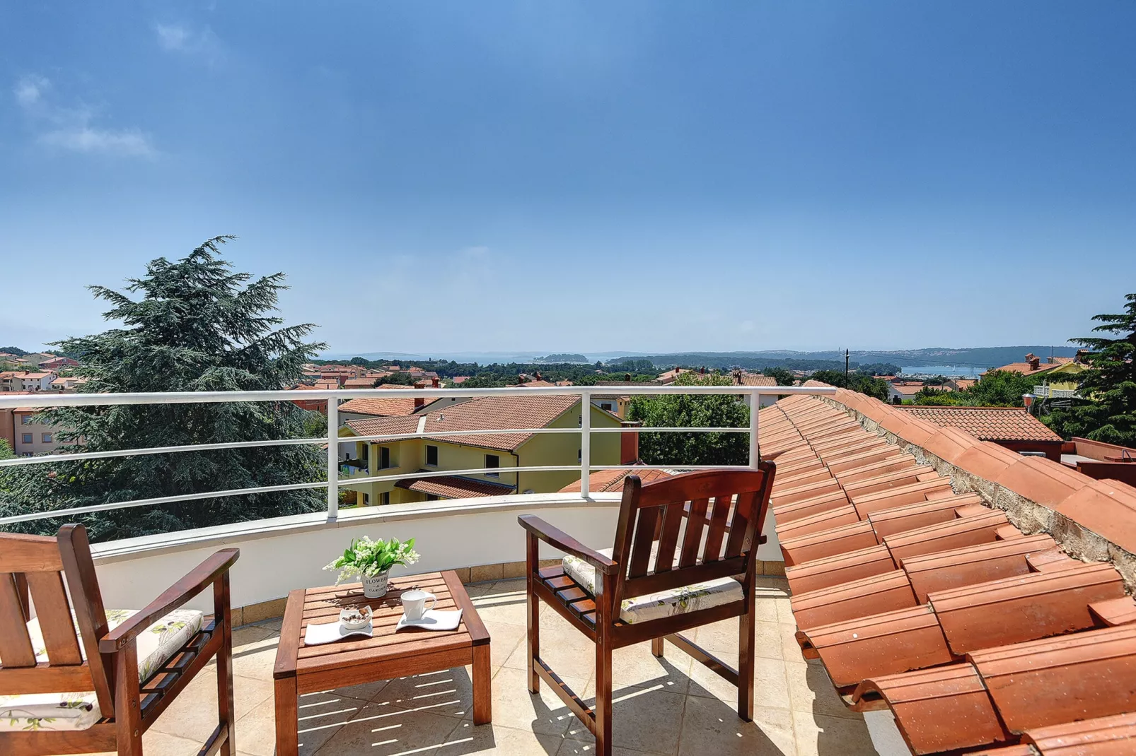 Villa Mutila-View summer