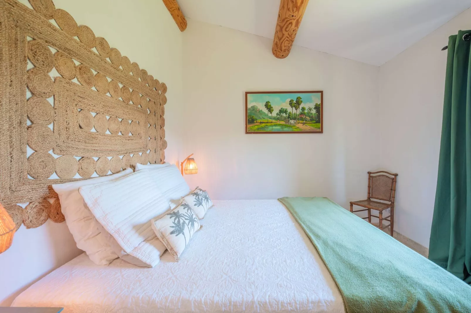 Mas authentique à Paradou Alpilles-Bedroom