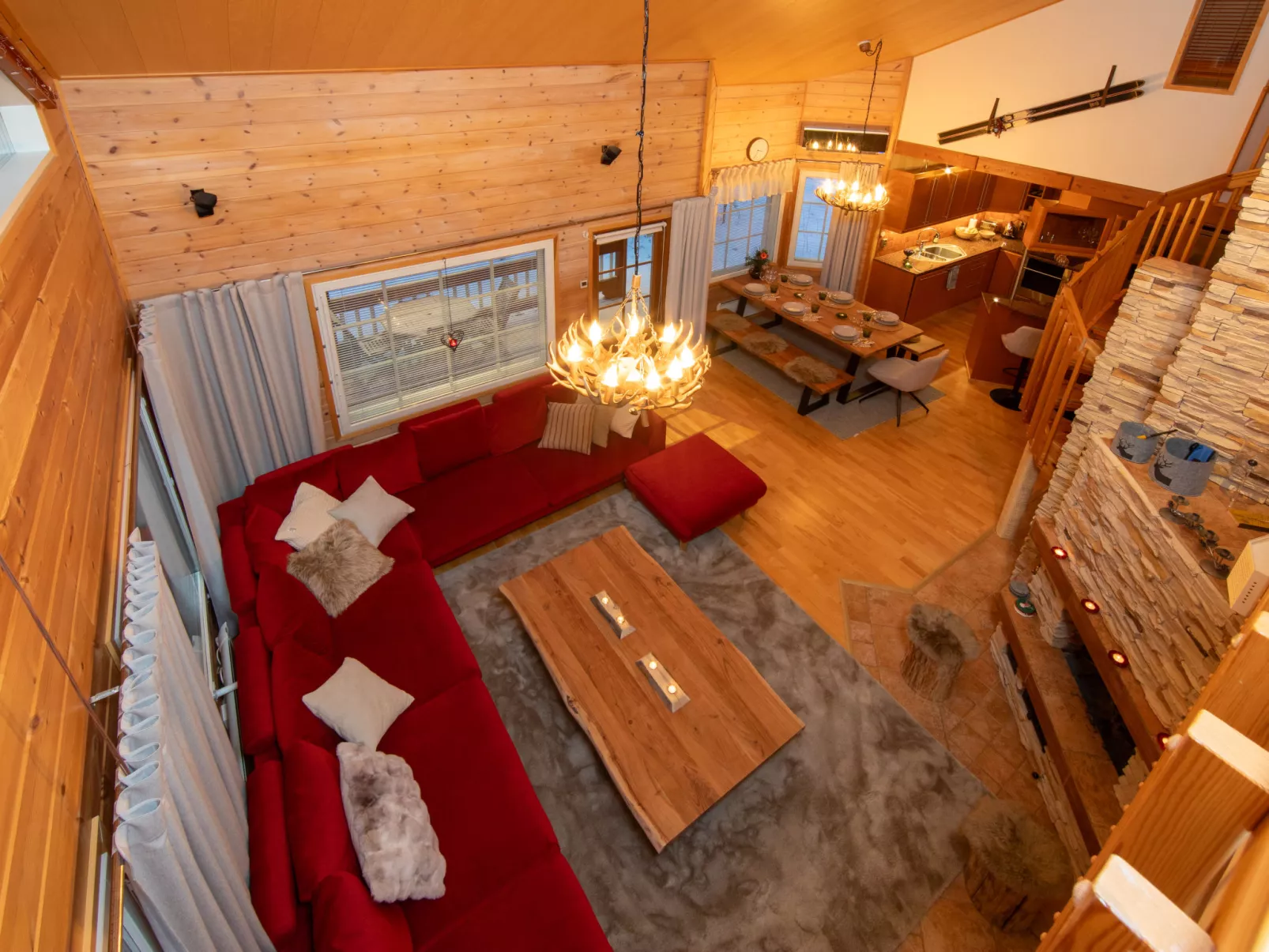 Lapinlisä - Drinnen