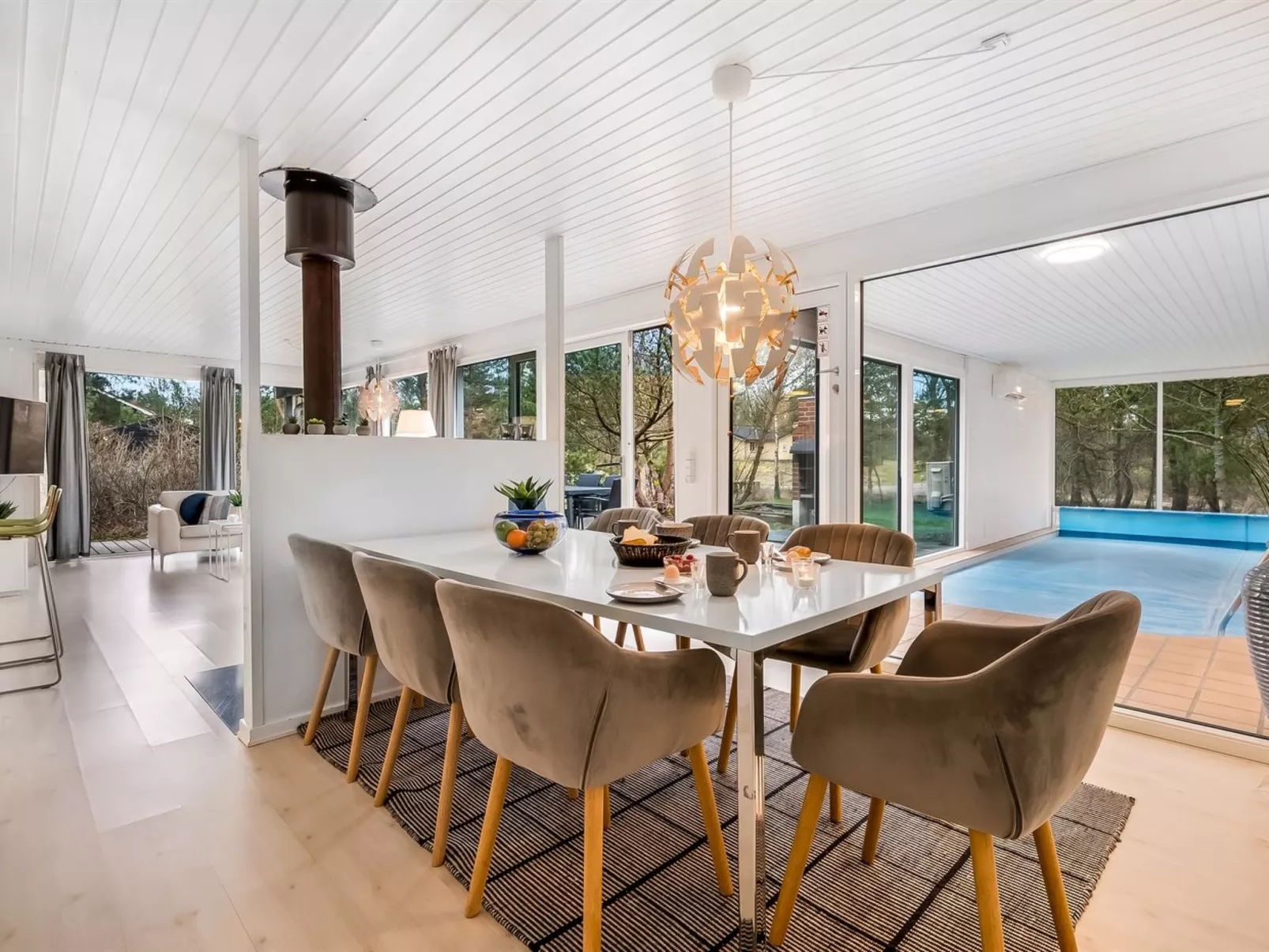 "Simjanka" - 800m from the sea-Drinnen