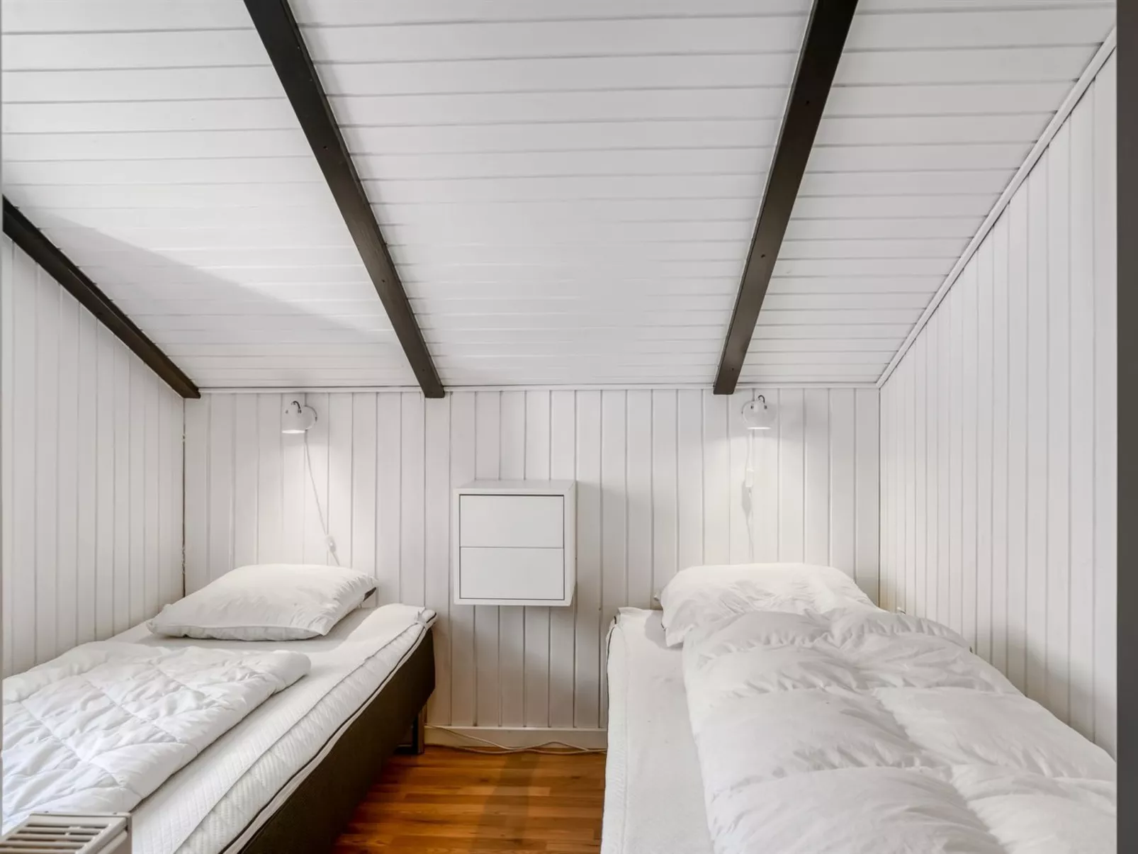 "Månviva" - 250m from the sea - Drinnen