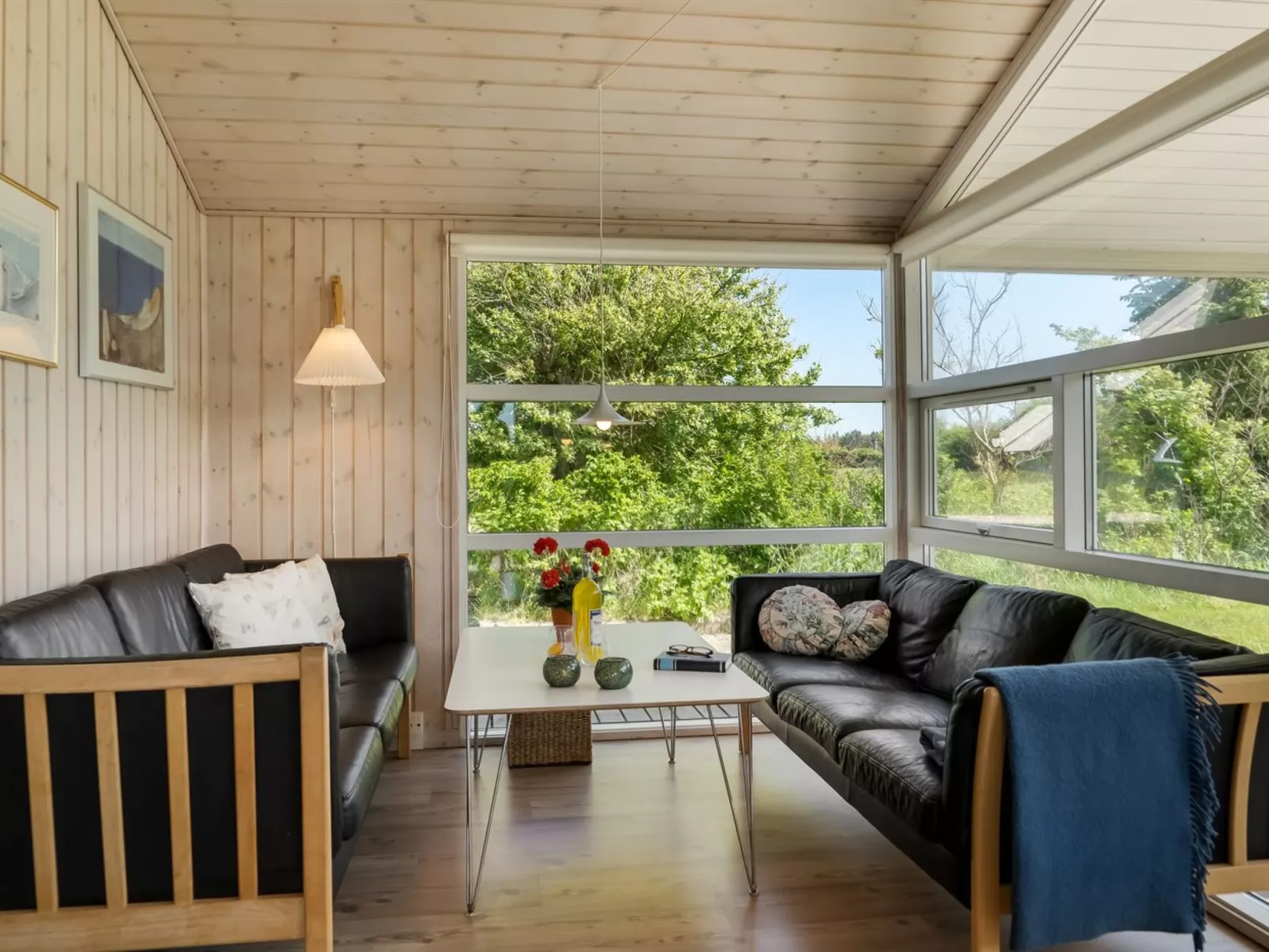 "Annvy" - 875m from the sea - Inside