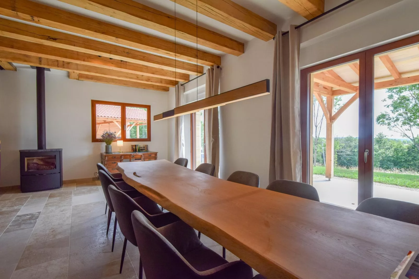 Maison Wallon - Dining room