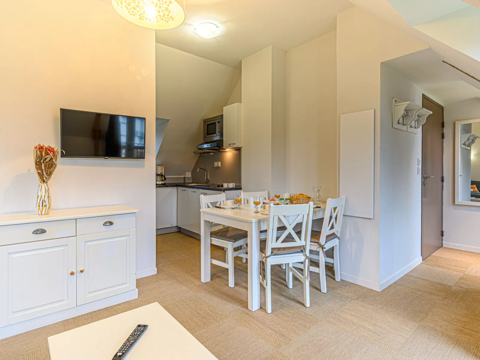 Le Château de Kergonano - Inside