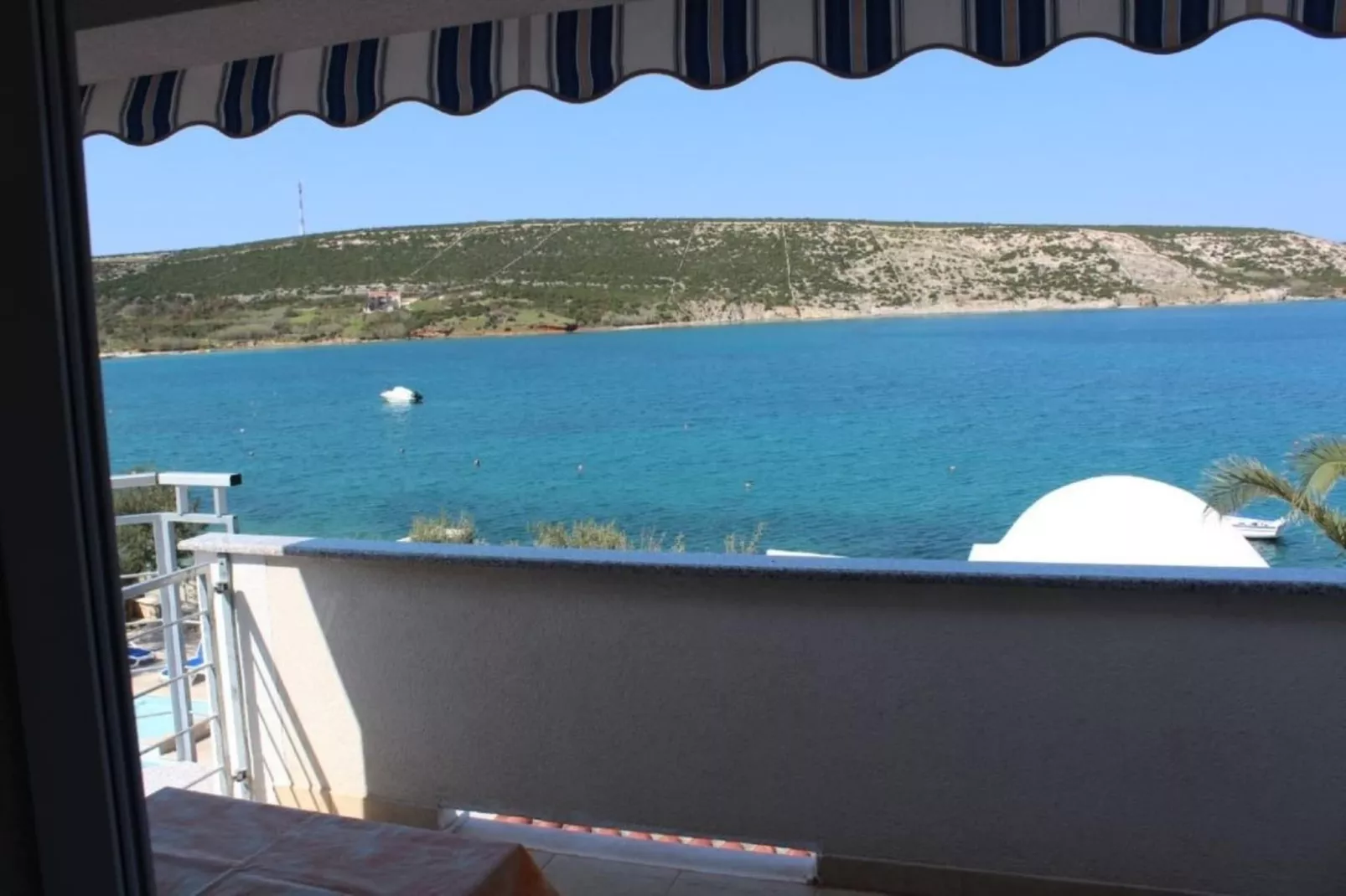 Sv Marija1 - Ferienwohnung 5 - Typ 4plus2 - View in summer