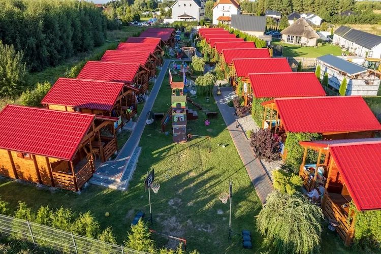 Parterowe domki wakacyjne dla 5 osób w Gąskach SPA w cenie pobytu - Exterior in summer