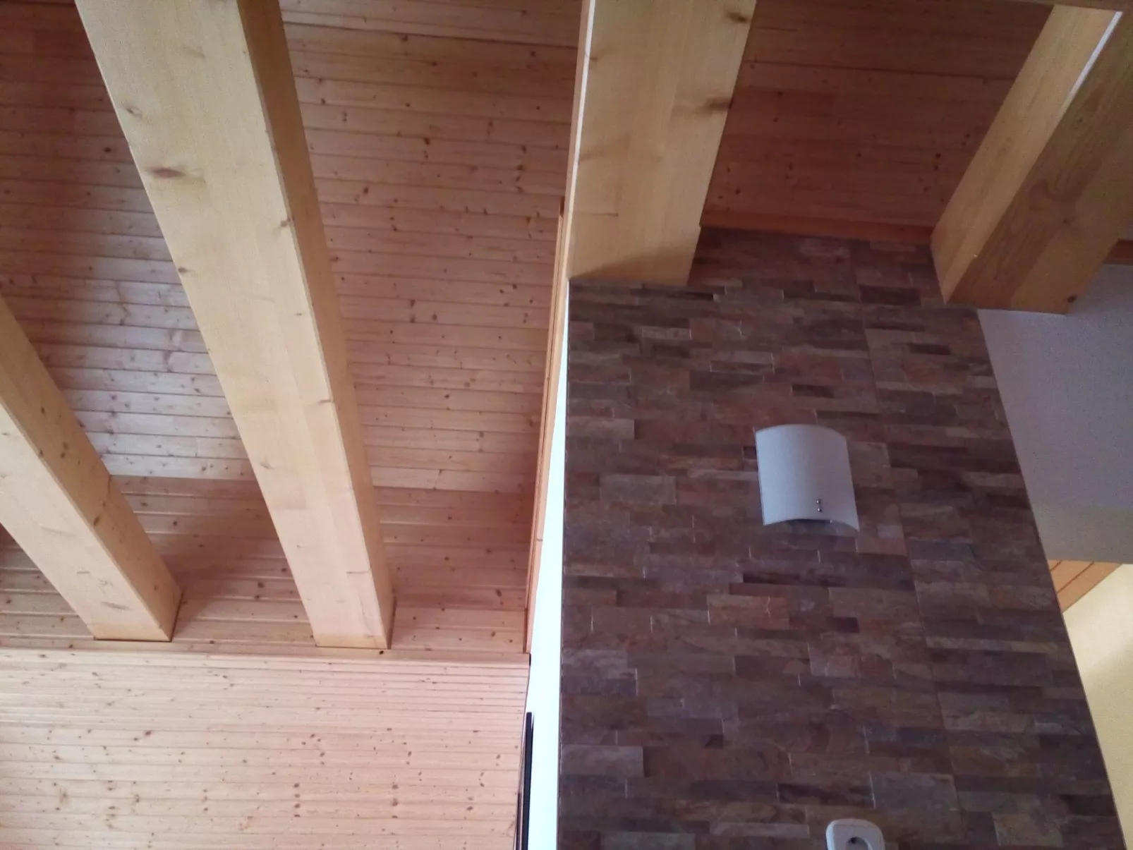 Studio-Appartement mit Balkon - Image-tags.info