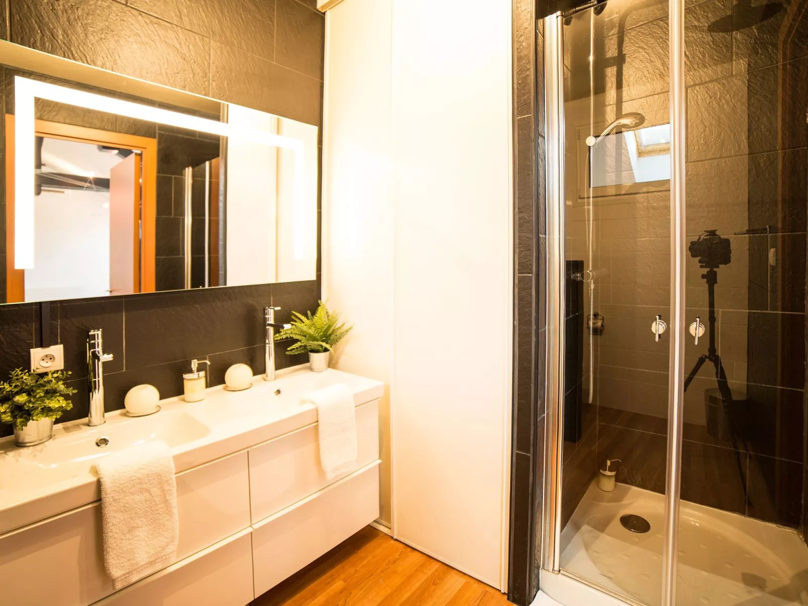 La Grange Emnitan - Image-tags.info