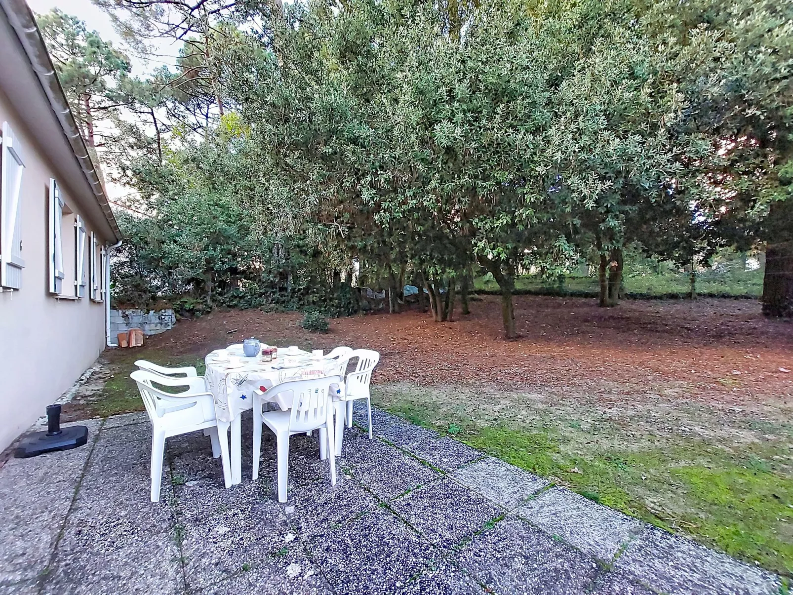 Les Alouettes - Draußen