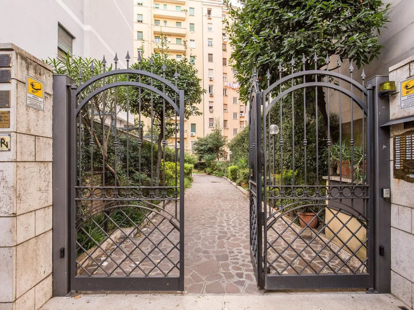 Mit privatem Balkon - Image-tags.info