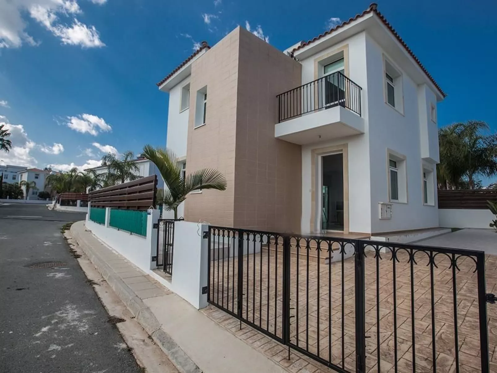 In Protaras mit privatem Parkplatz - Image-tags.info