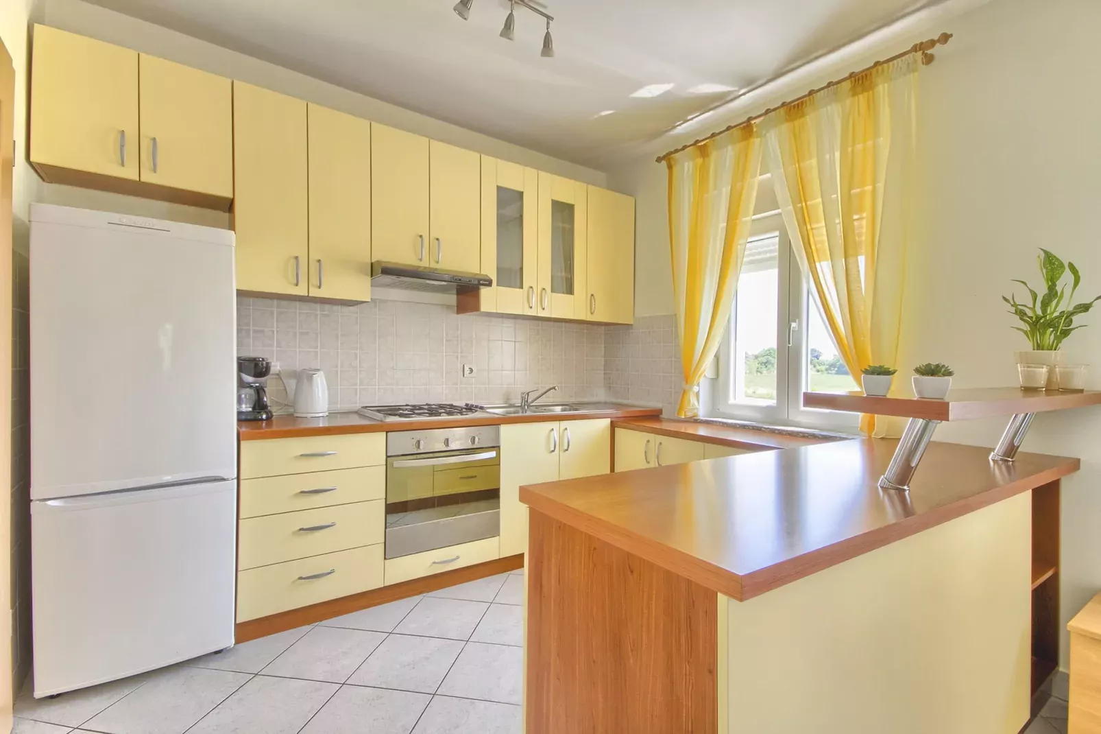 Casa Nina & Tea-Kitchen