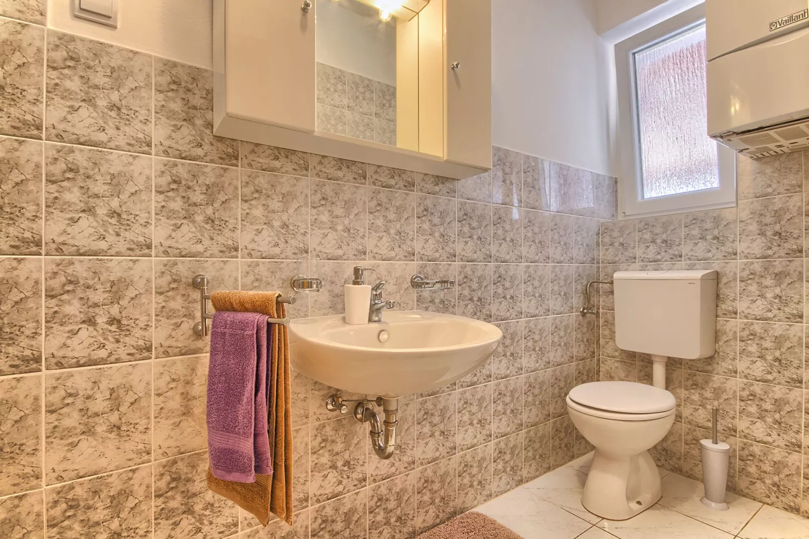 Casa Nina & Tea-Bathroom