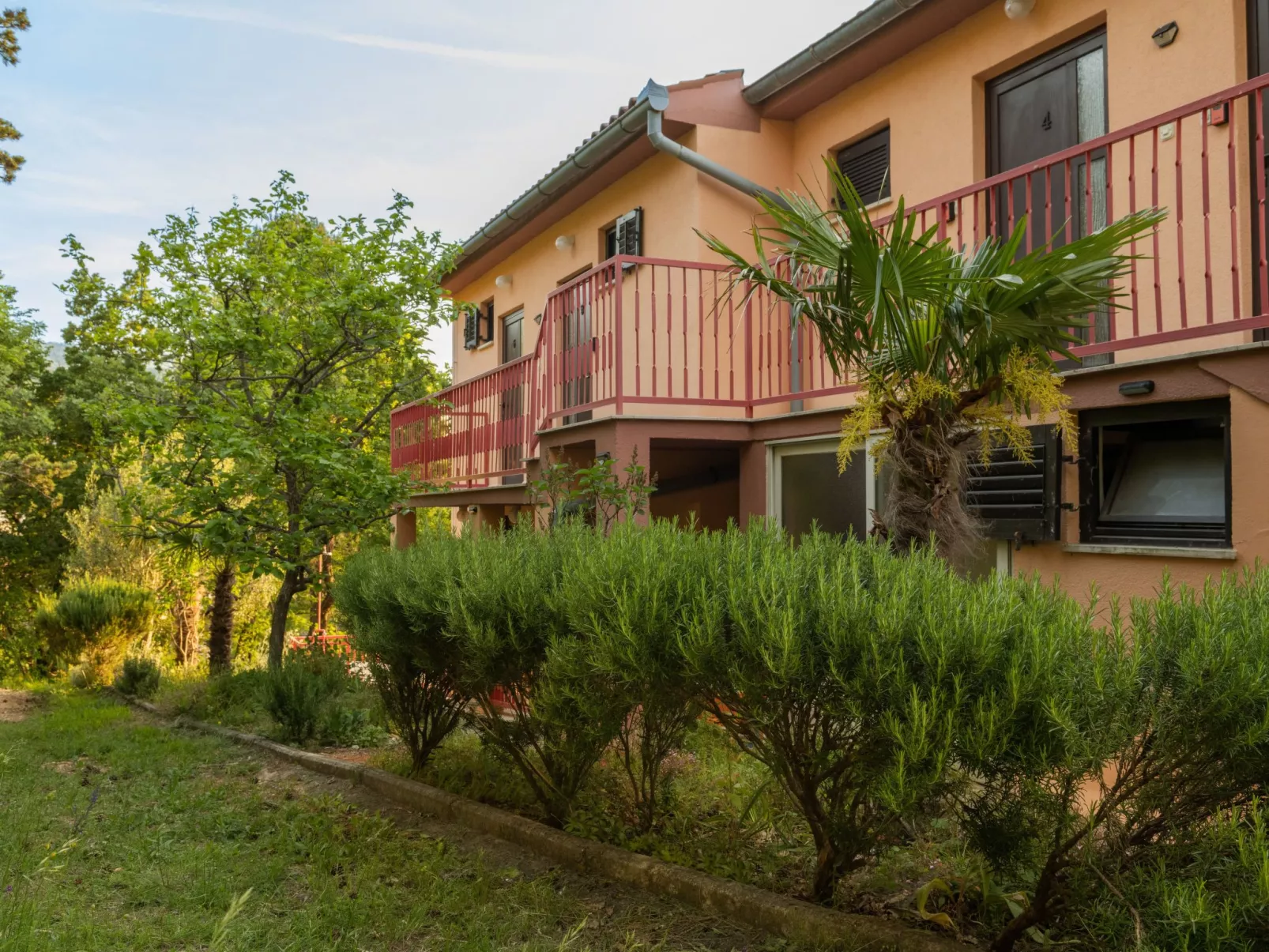 Luxury Seaview Apartment - Image-tags.info