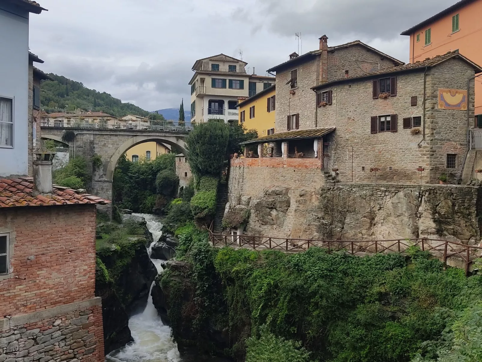 Historische Villa auf dem Lande in den toskanischen Hügeln - Image-tags.info