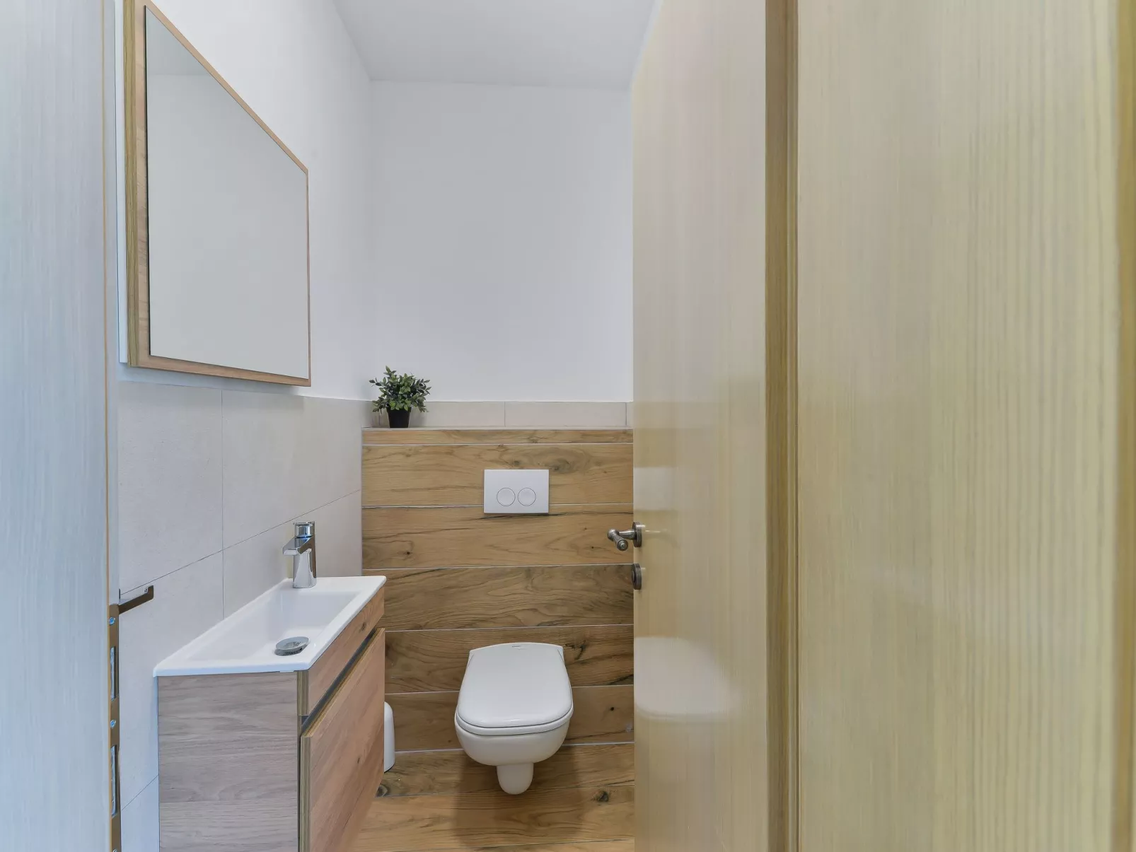 Neue Luxusvilla mit Schwimmbad, Sauna - Image-tags.info