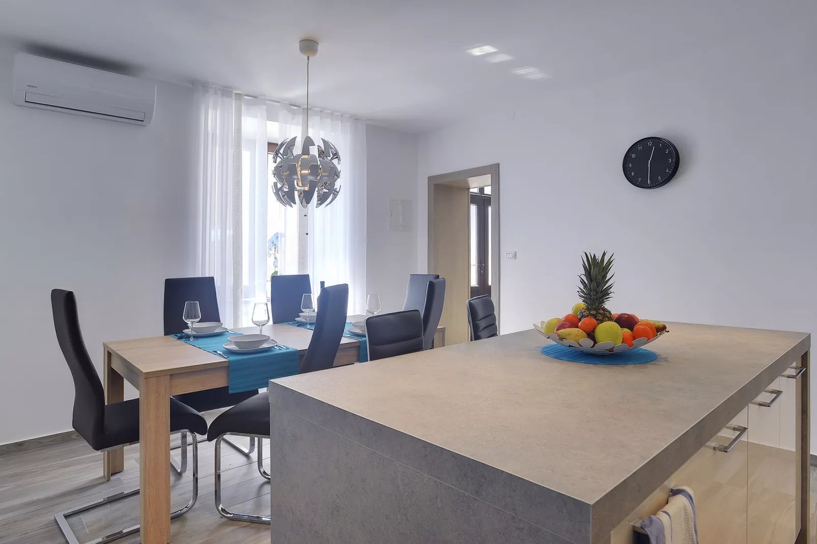 Casa Miceli-Dining room