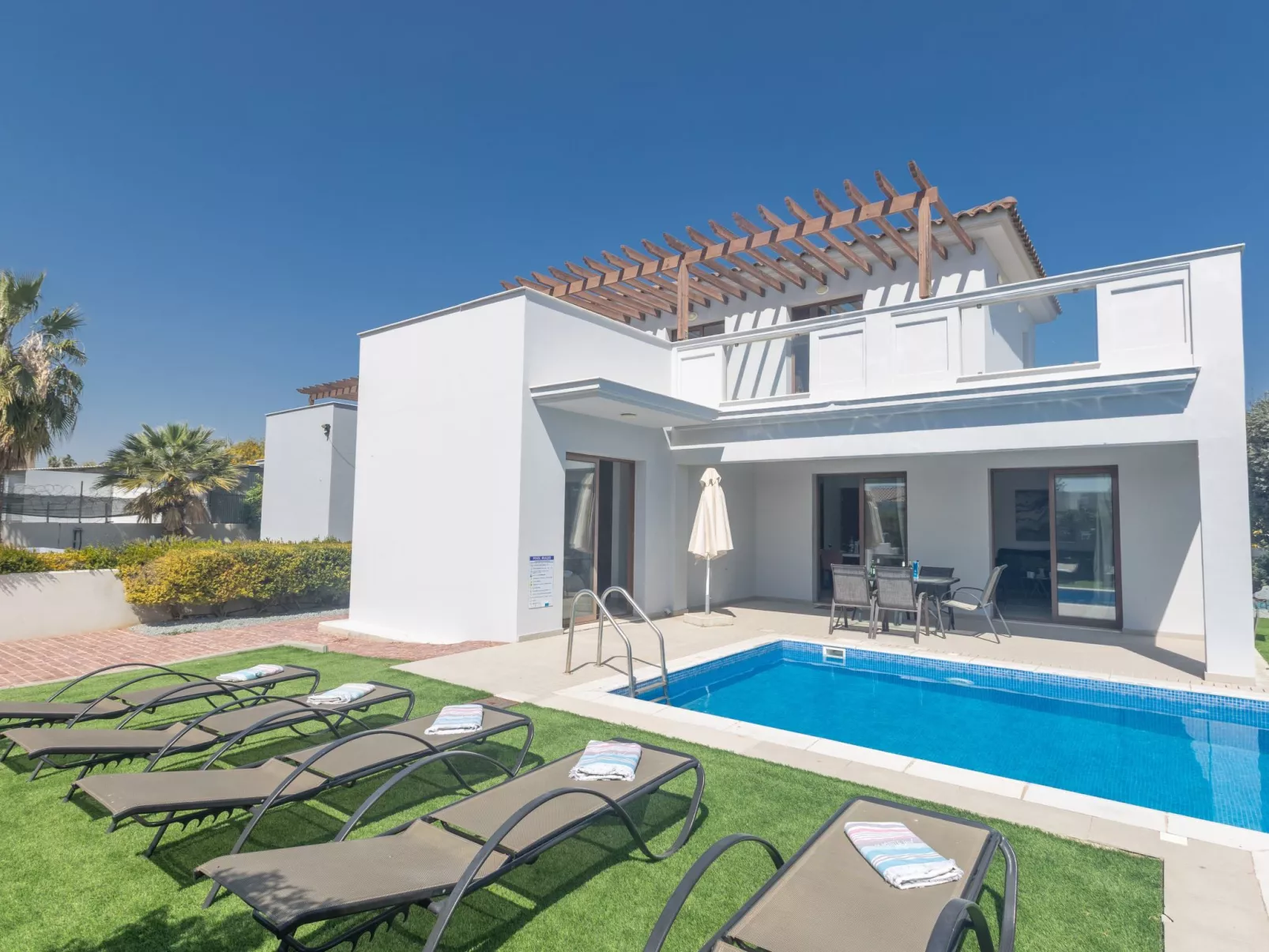 Ayia Napa Satin Villa SVD2 im Zentrum - Image-tags.info