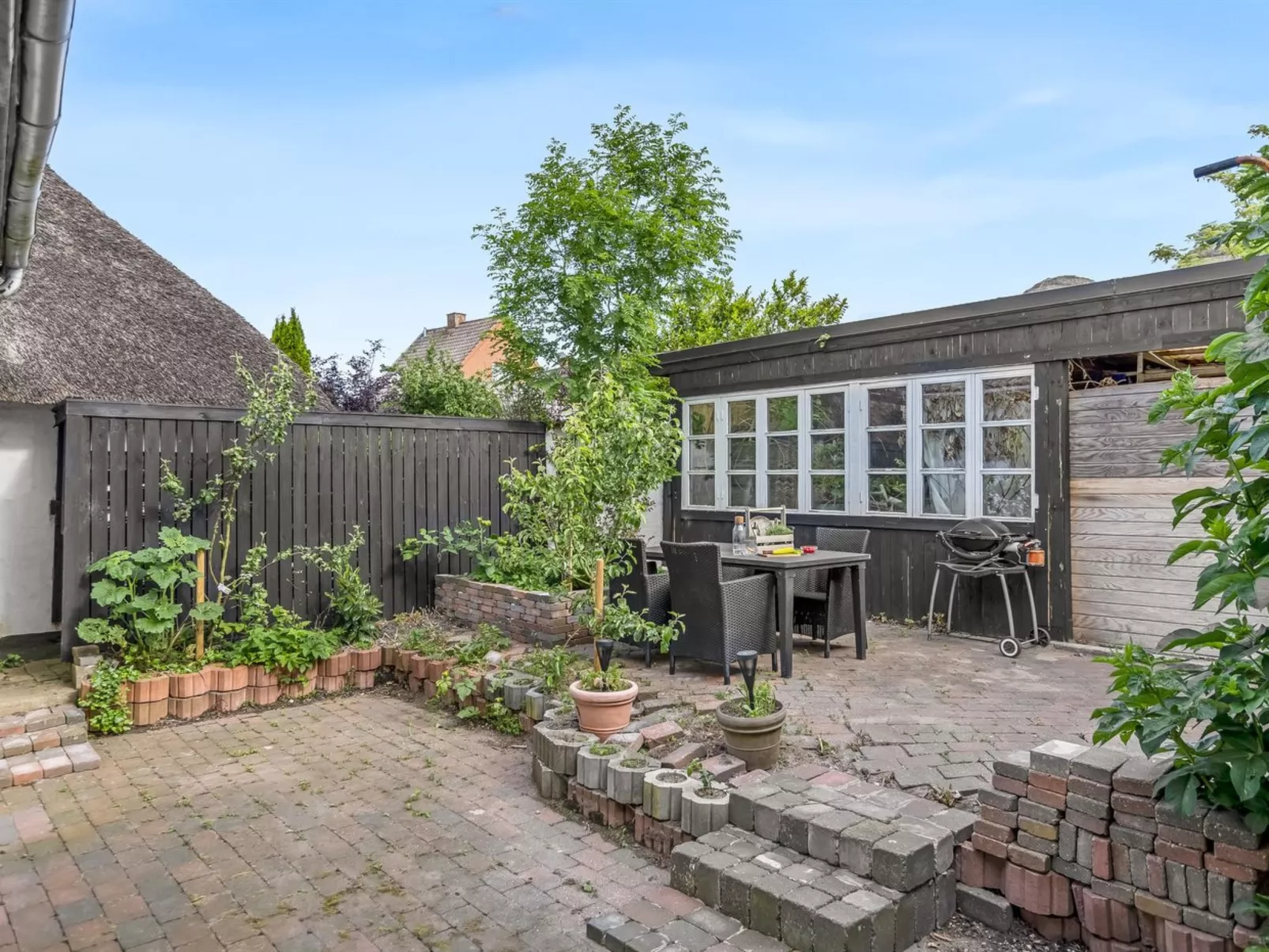 "Jouni" - 18km from the sea - Outside