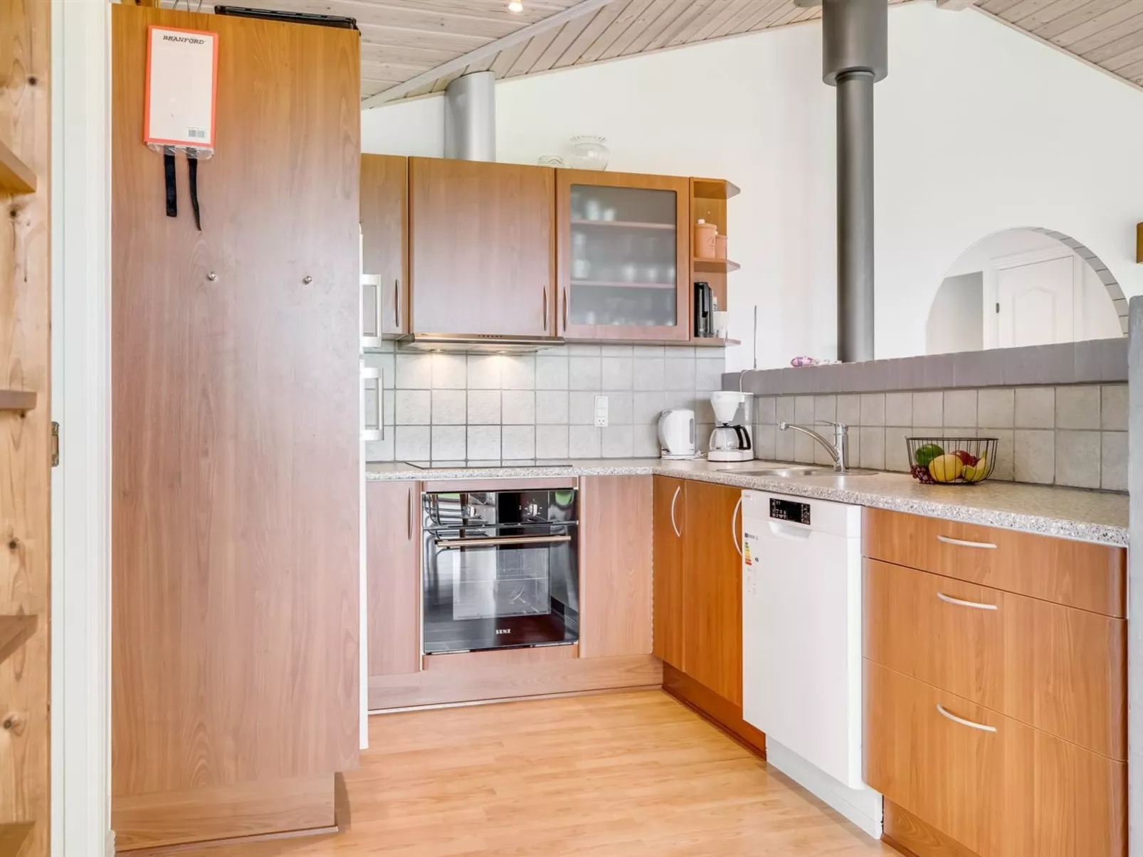 "Elnur" - 200m to the fjord - Dedans