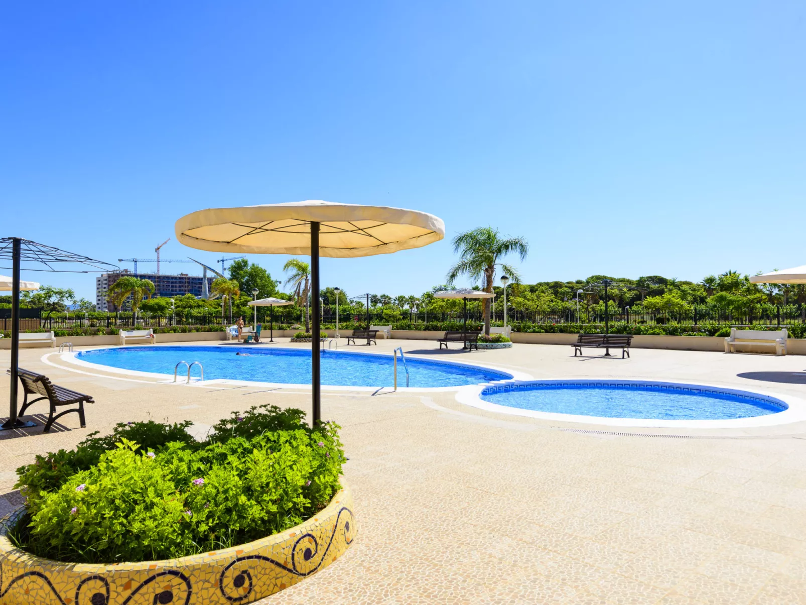 Jardines del Mar I - Outside