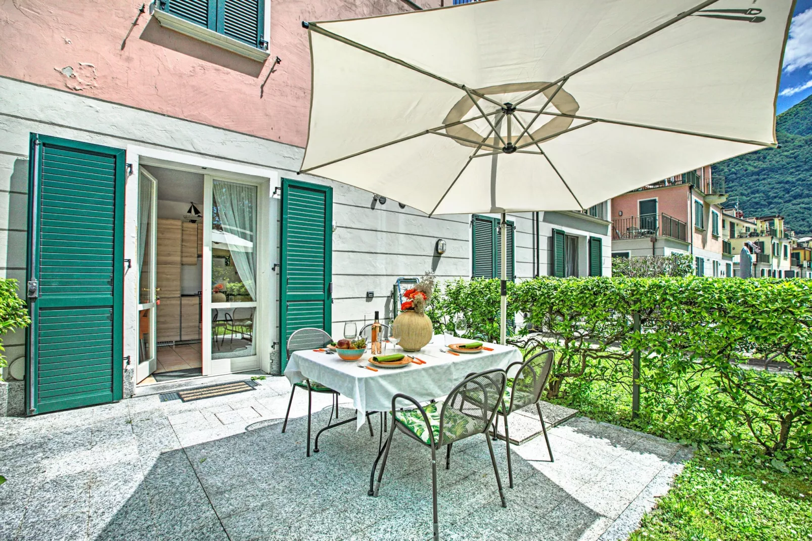 RESIDENCE PORTO LETIZIA - VILLAS-BILOCALE 4 PAX VISTA LAGO PLUS 8215 - V1LP4 - Terrace balcony