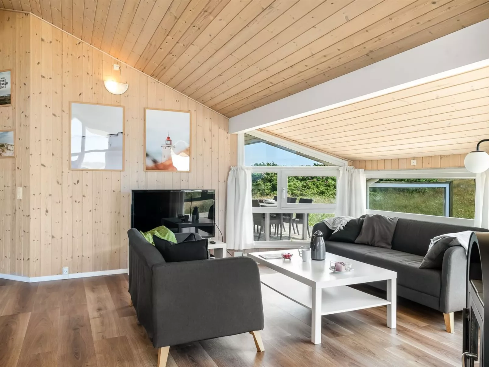 "Katla" - 400m from the sea - Inside