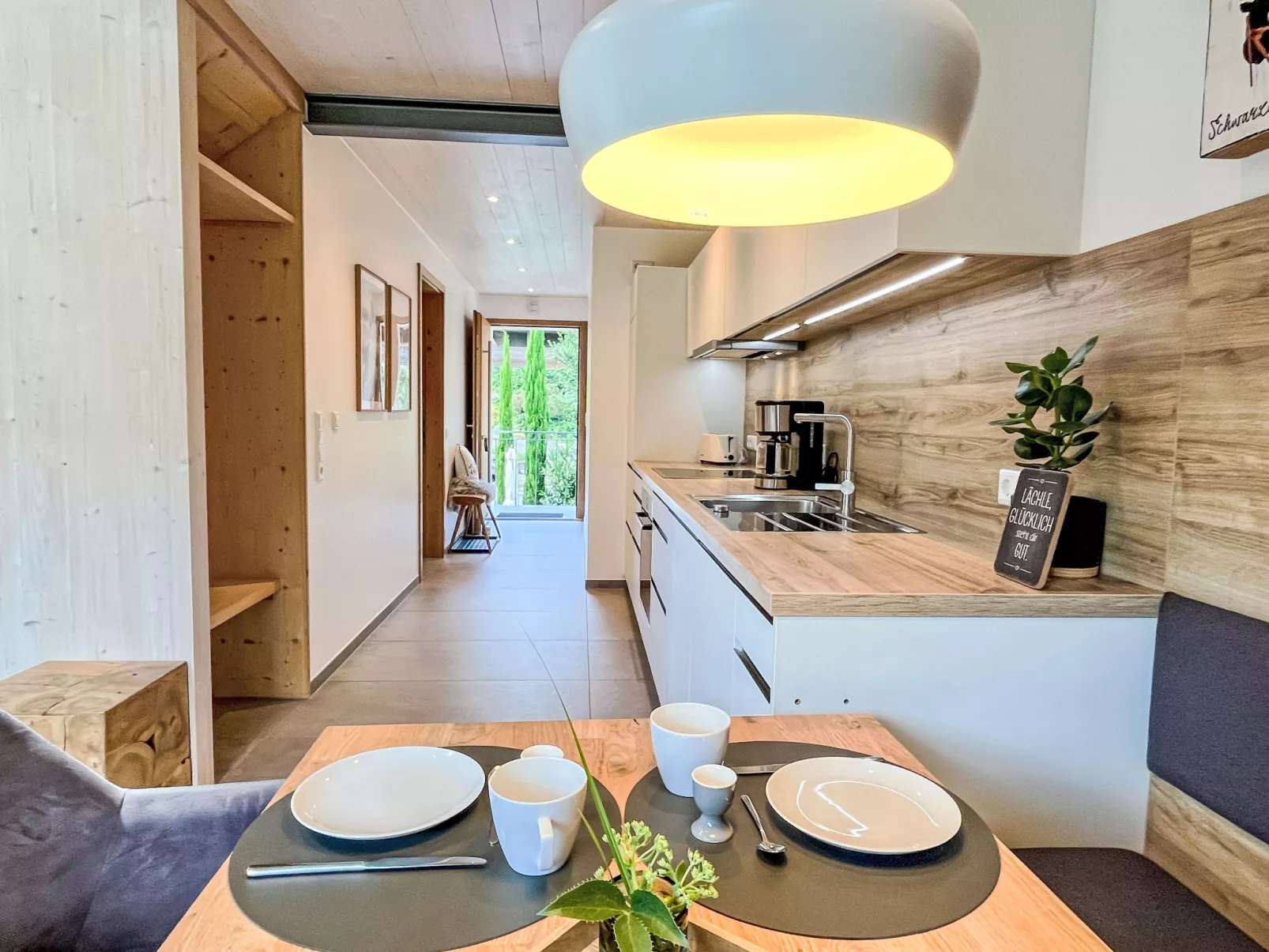 Kinast (HFT202) - Drinnen