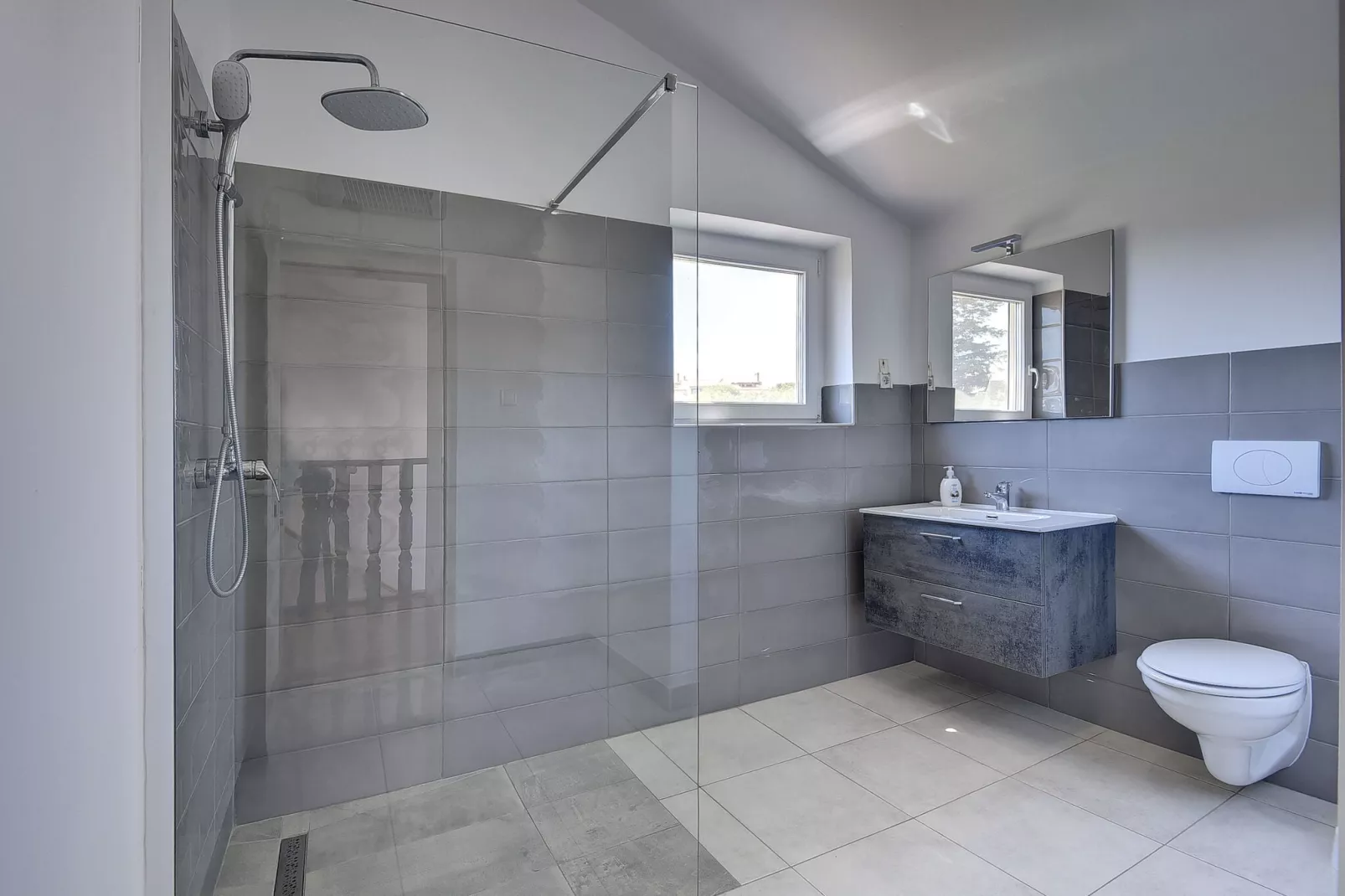 Villa Golf House-Badezimmer