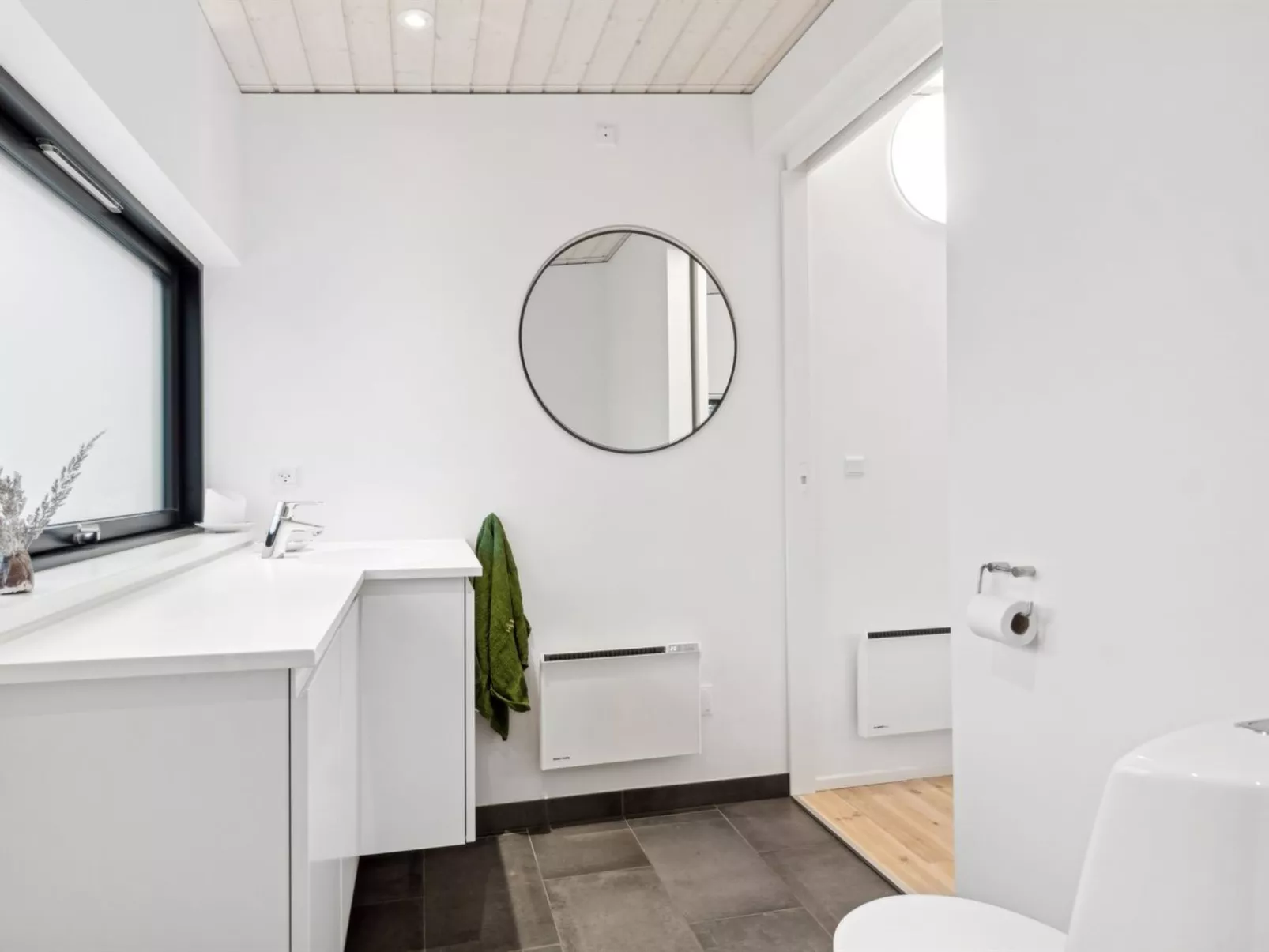 "Herlugh" - 10m from the sea - Drinnen