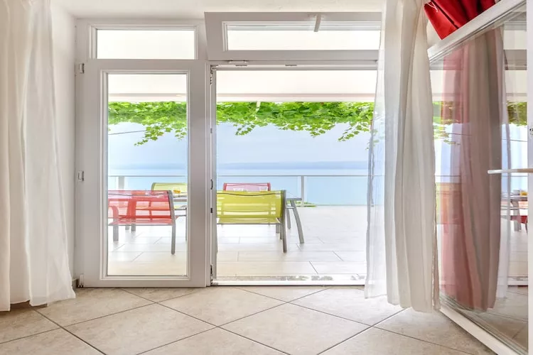 Apartments Hope (Dugi Rat) - Comfort OneBedroom Apartment with Terrace and Sea View (A1)-Terrasse