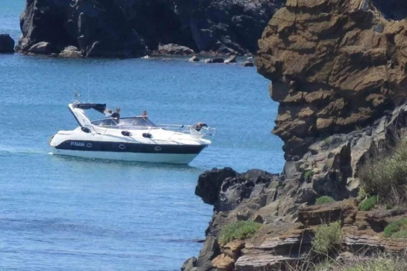 Port La Roquille N°98 - 2P6C-Zones été à 20 km