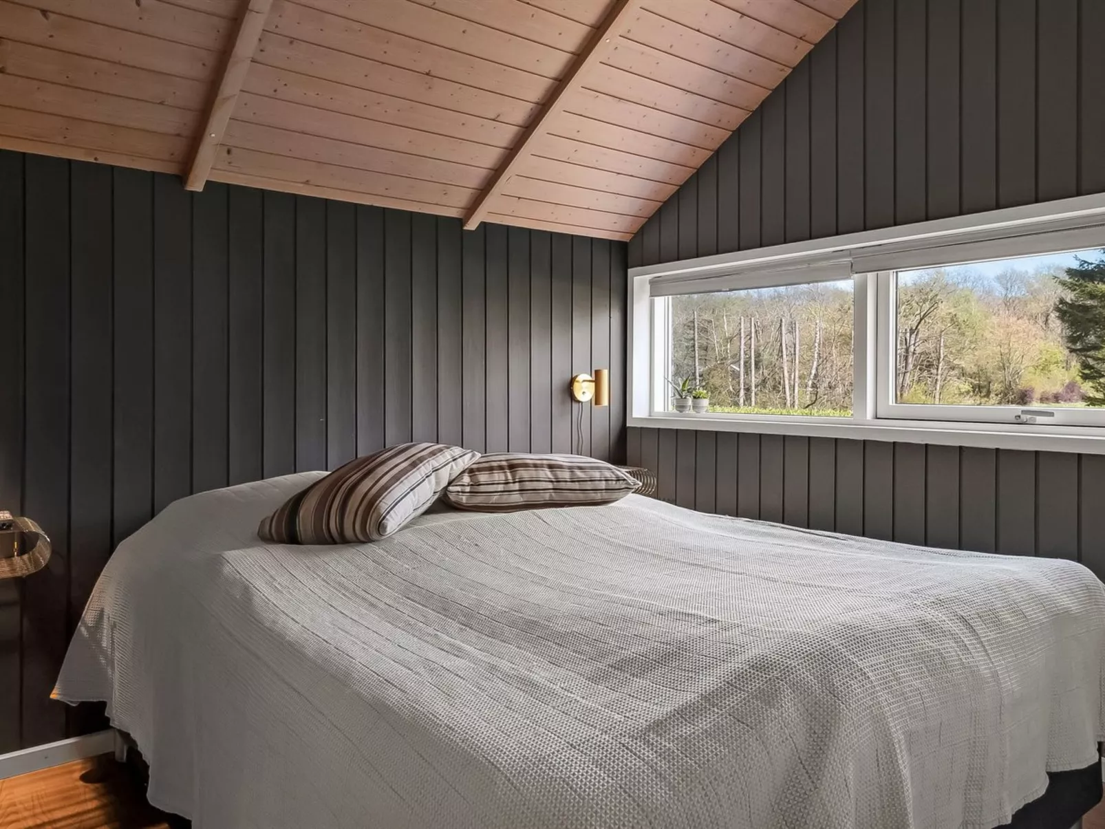 "Truels" - 30km from the sea-Drinnen