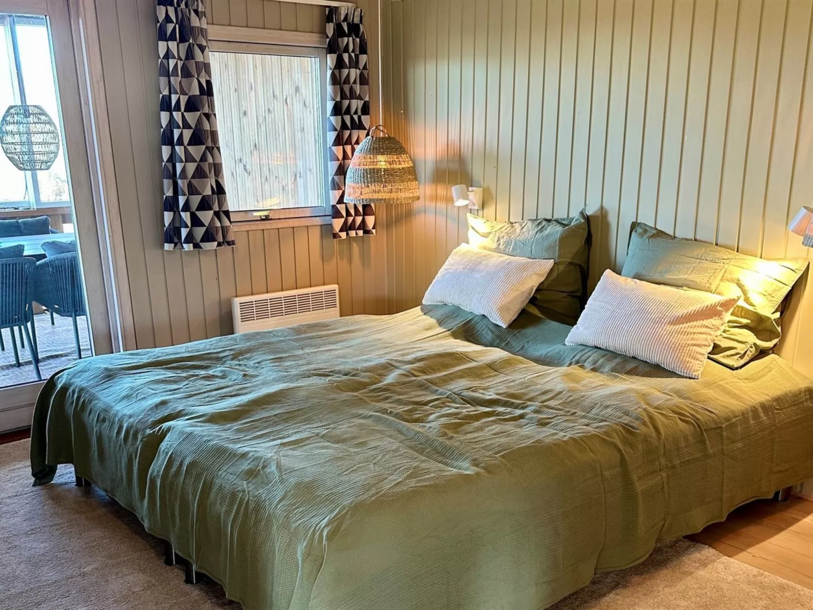 "Sighbiorn" - 150m to the fjord-Dedans