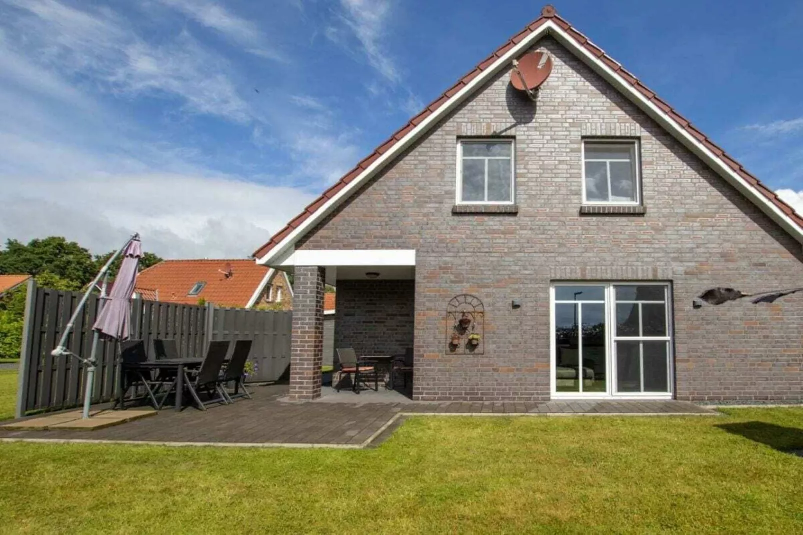 581071 - Außenbereich Sommer