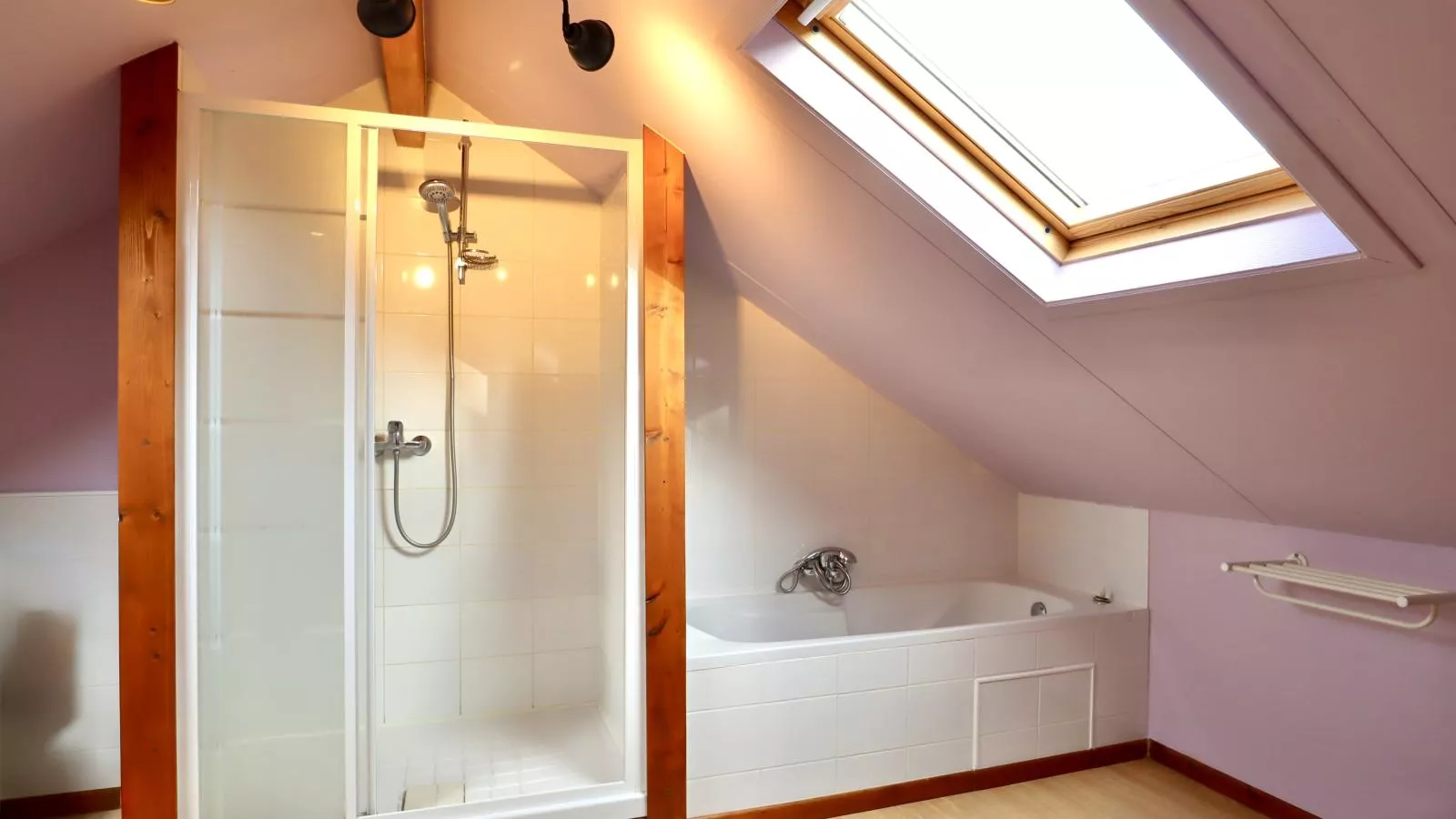 Gite de Montaigle - Badezimmer