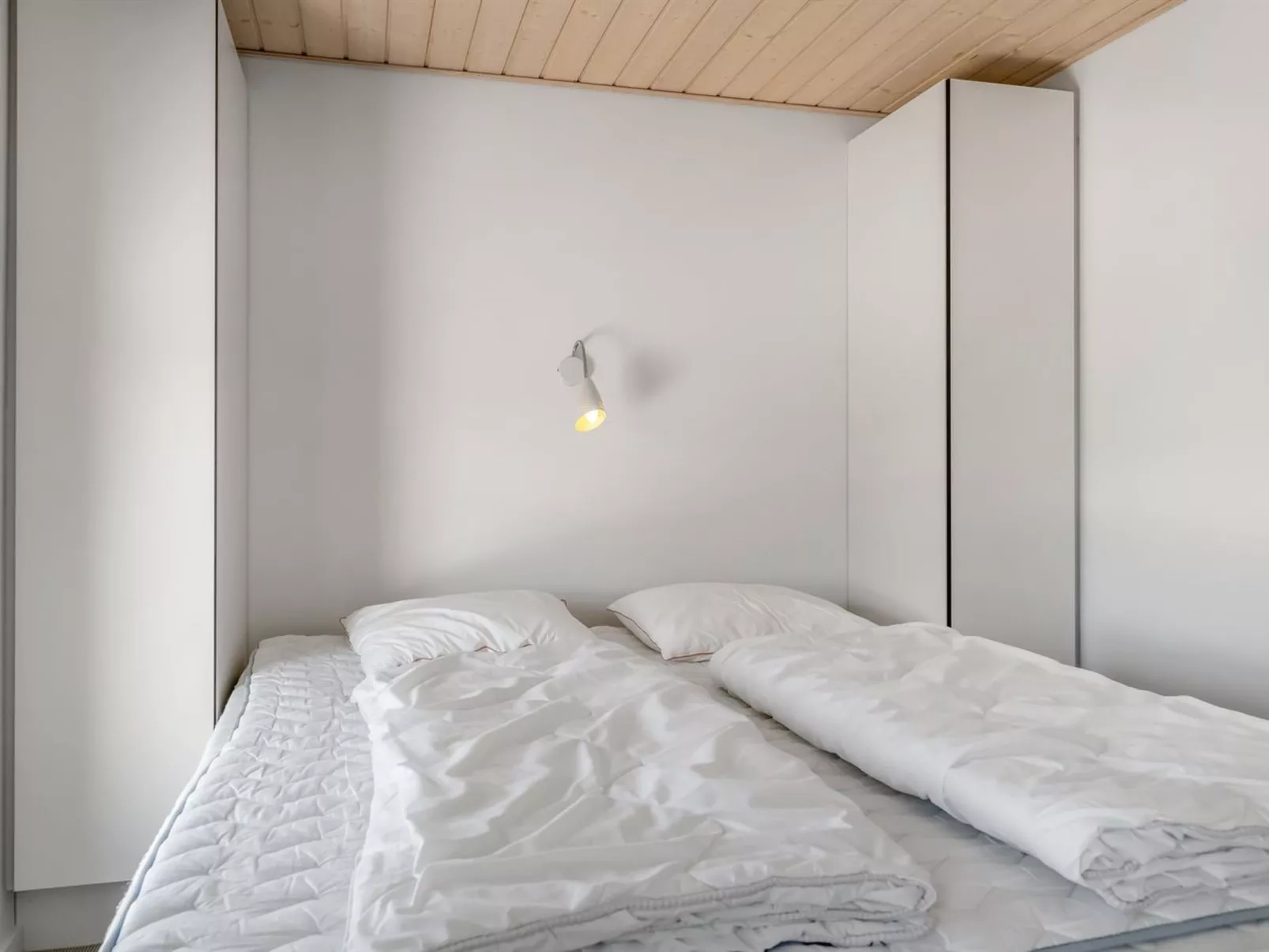 "Jonas" - 450m from the sea-Dedans